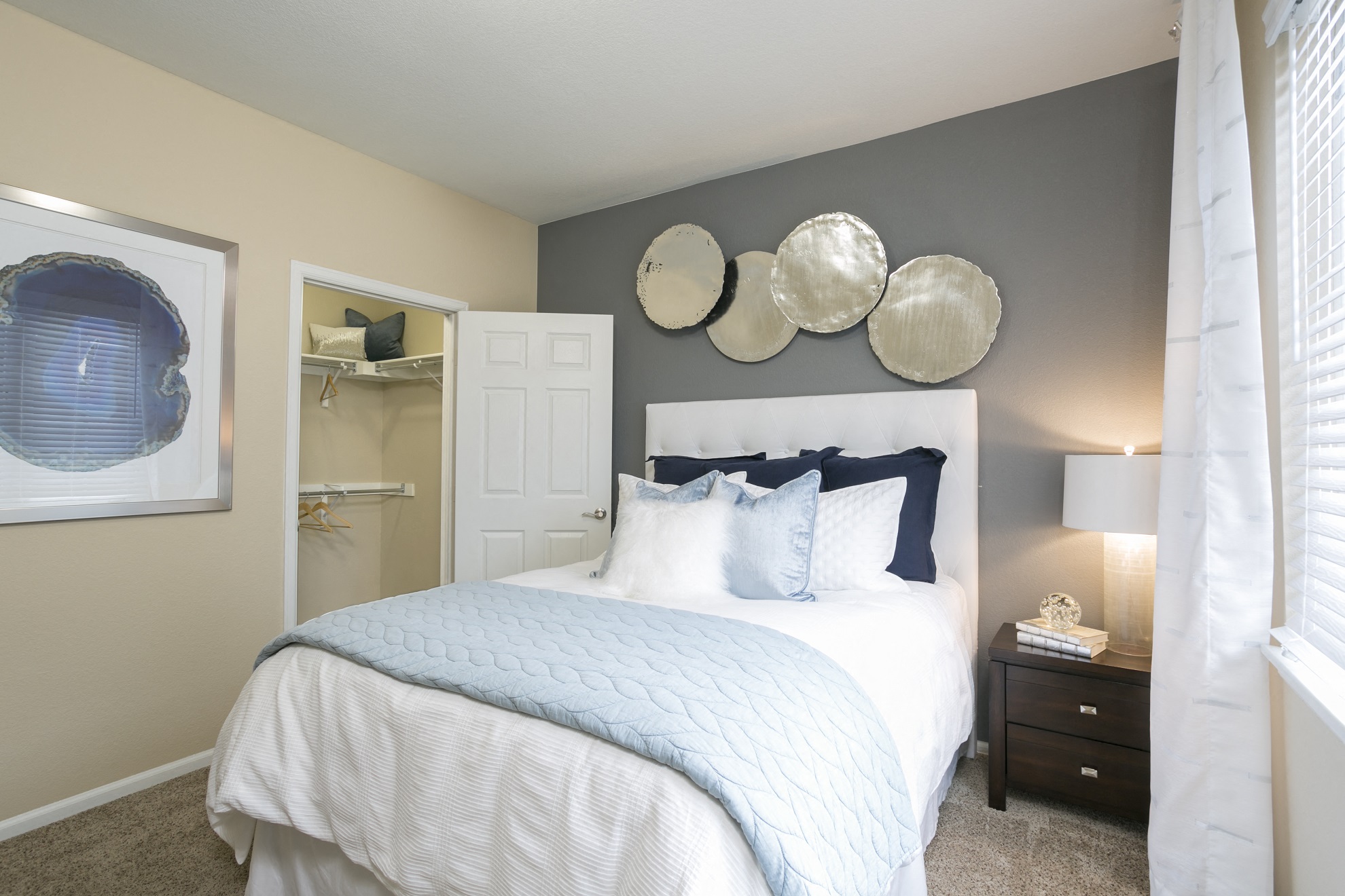 Apartments for Rent in Aurora, CO Crestone Apartments